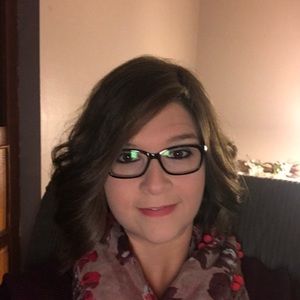 Meet your Posher, Kari